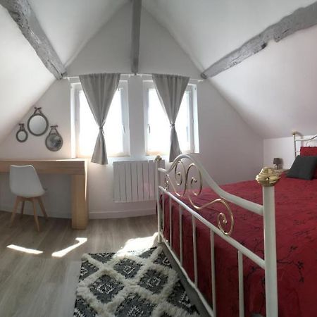 Chartres Coeur De Ville, Beau 2 Pieces Chaleureux Et Lumineux,Parking Et Wifi ! Exteriör bild